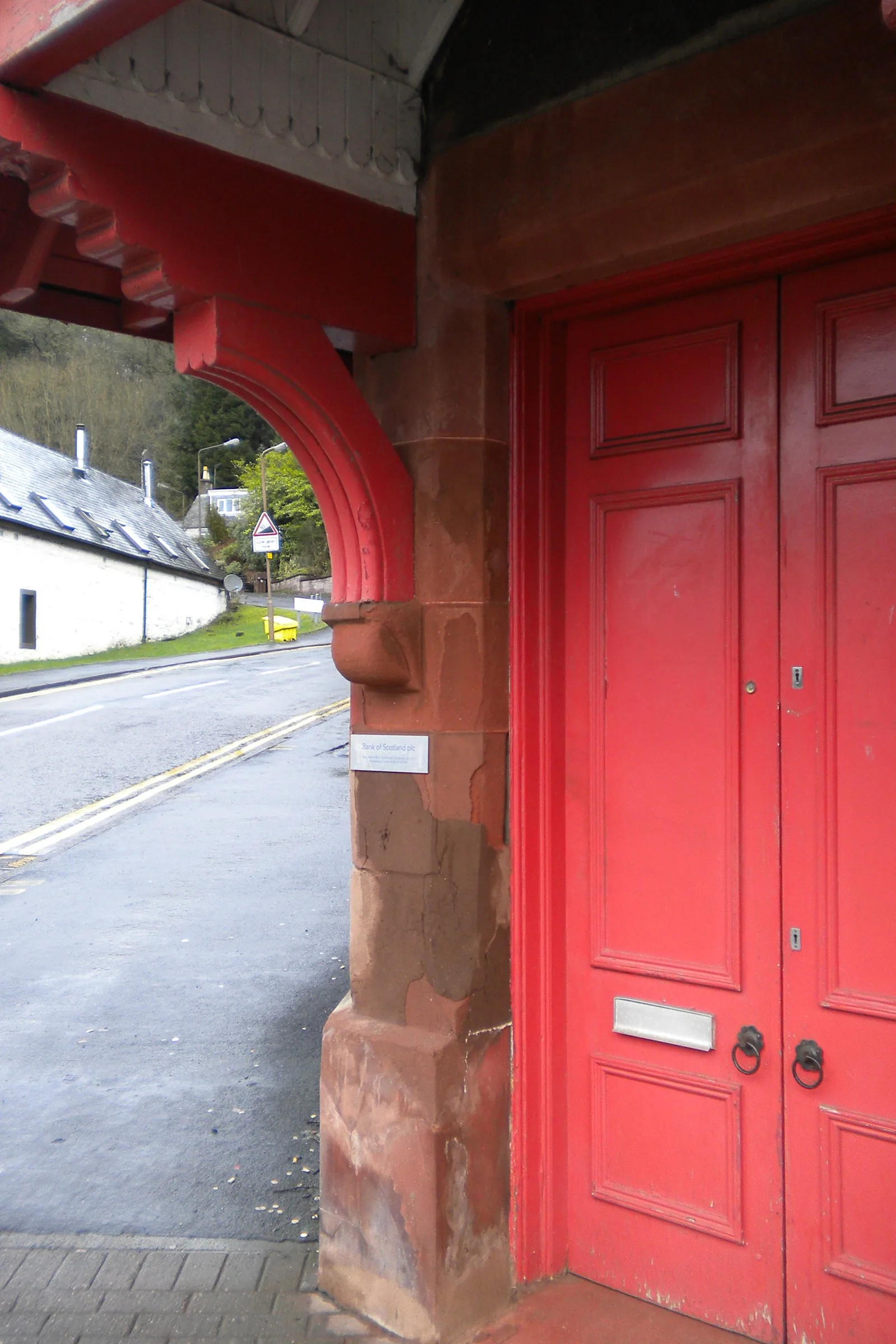 Bank of Scotland, Aberfoyle, Main Street, Aberfoyle — photograph 4