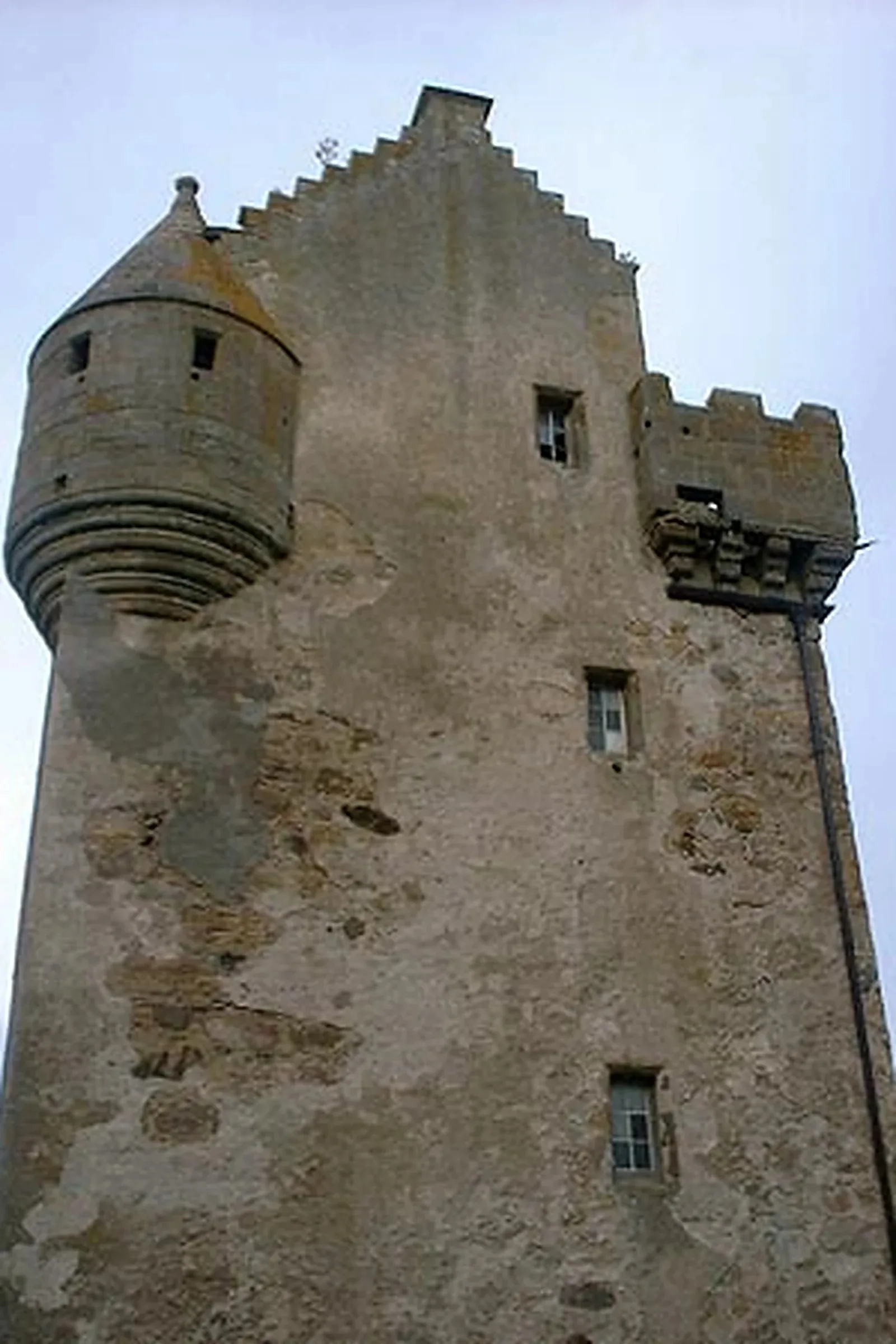 Coxton Tower, Lhanbryde, Moray — photograph 1