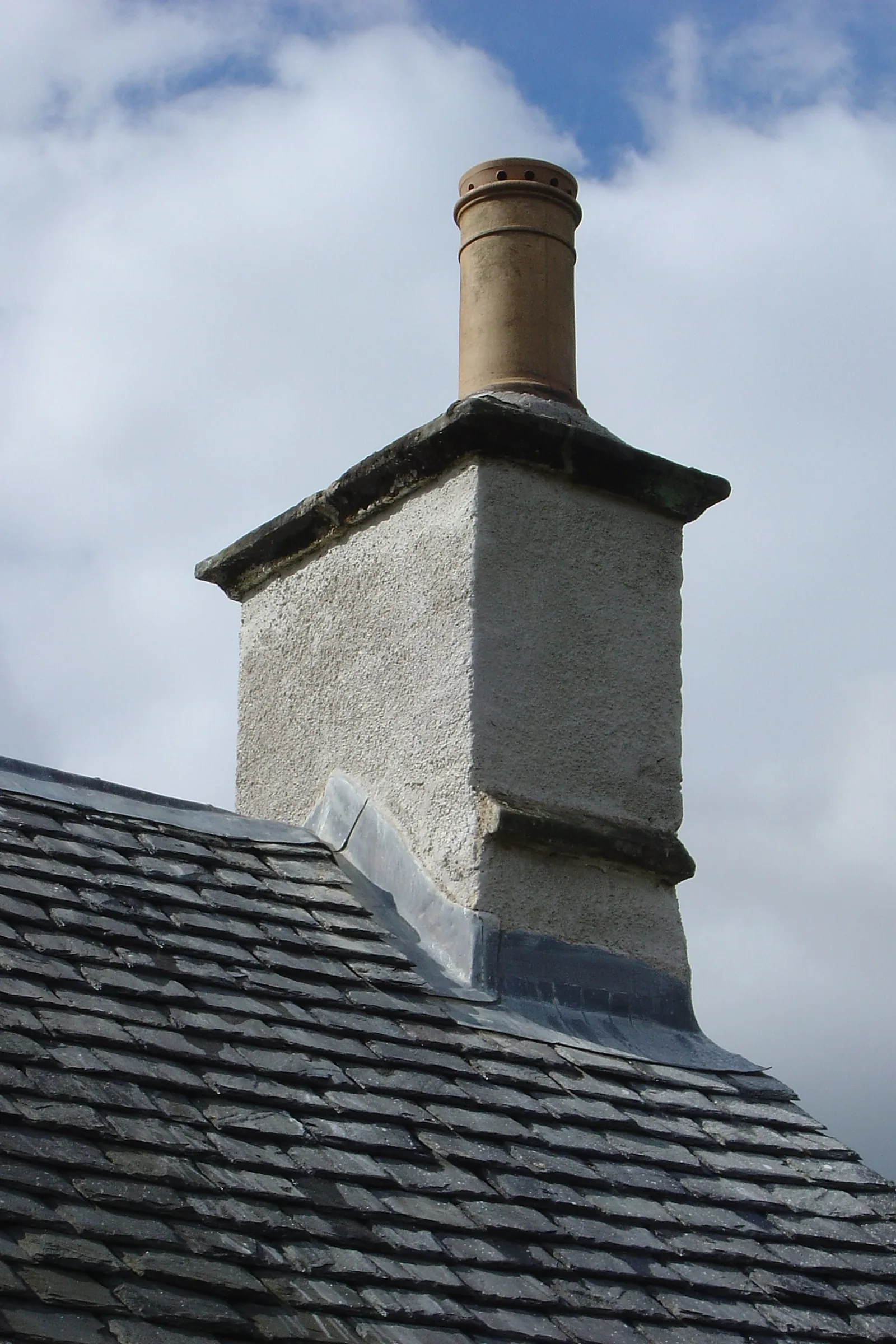 Traditional Cottage, Dollar, Dollar, Clackmannanshire — photograph 2
