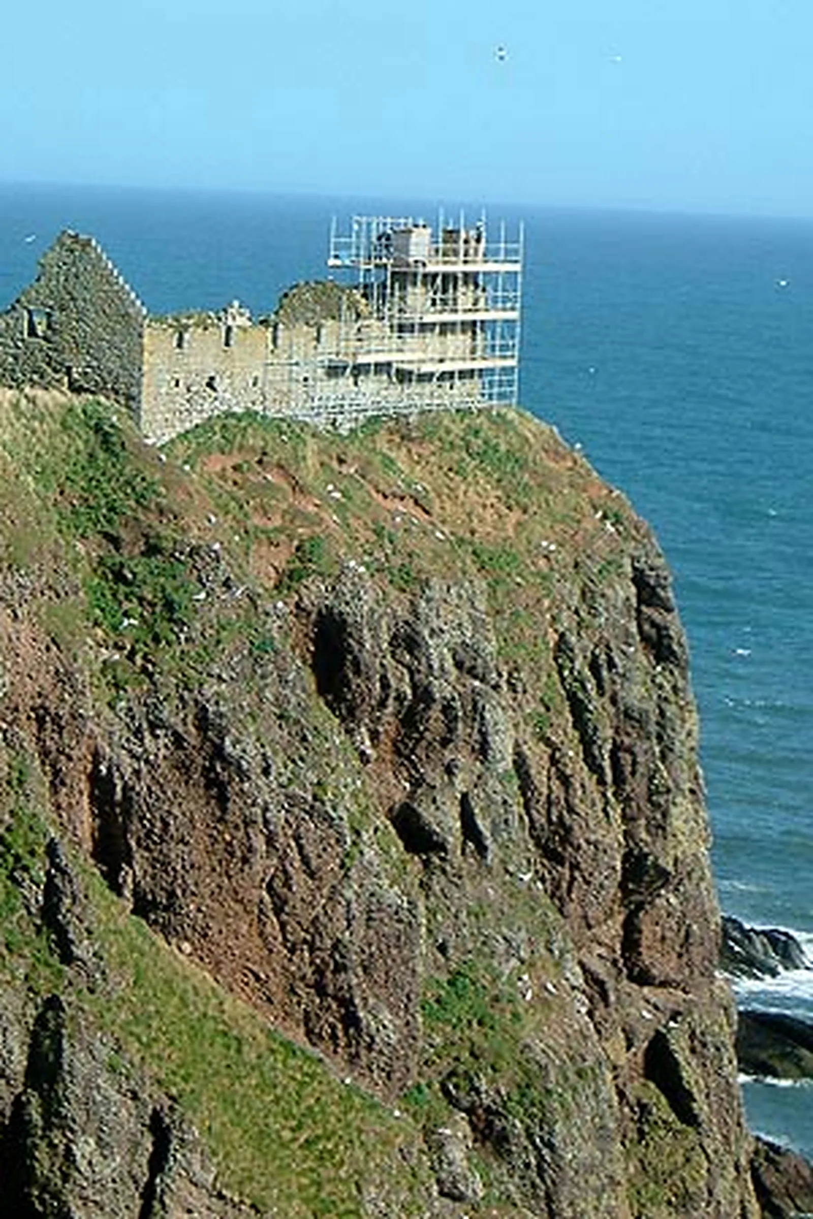 Dunnottar Castle, Stonehaven, Aberdeenshire — photograph 2