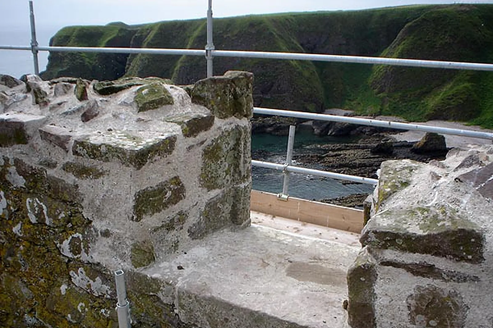 Dunnottar Castle, Stonehaven, Aberdeenshire — photograph 5