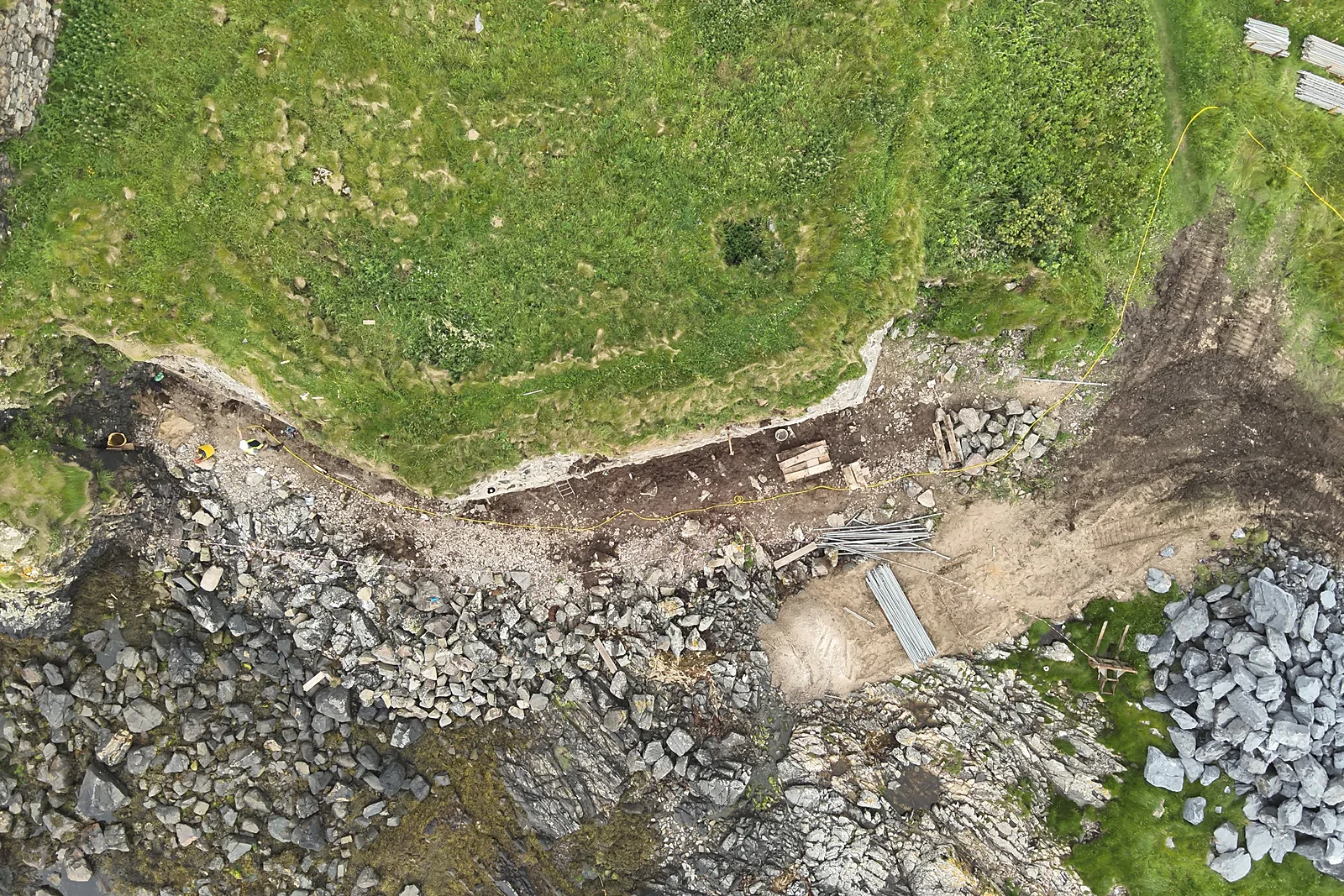 Dunyvaig Castle Phase 1 Conservation, Lagavulin Bay, Isle of Islay — photograph 5