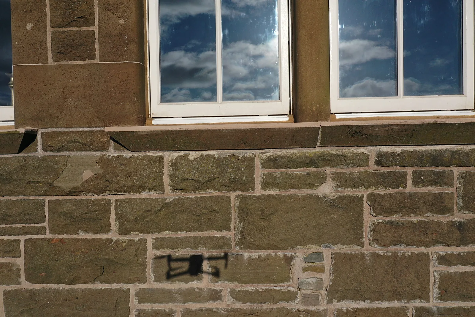 Eastern Residences, Whinny Brae, Broughty Ferry — photograph 5