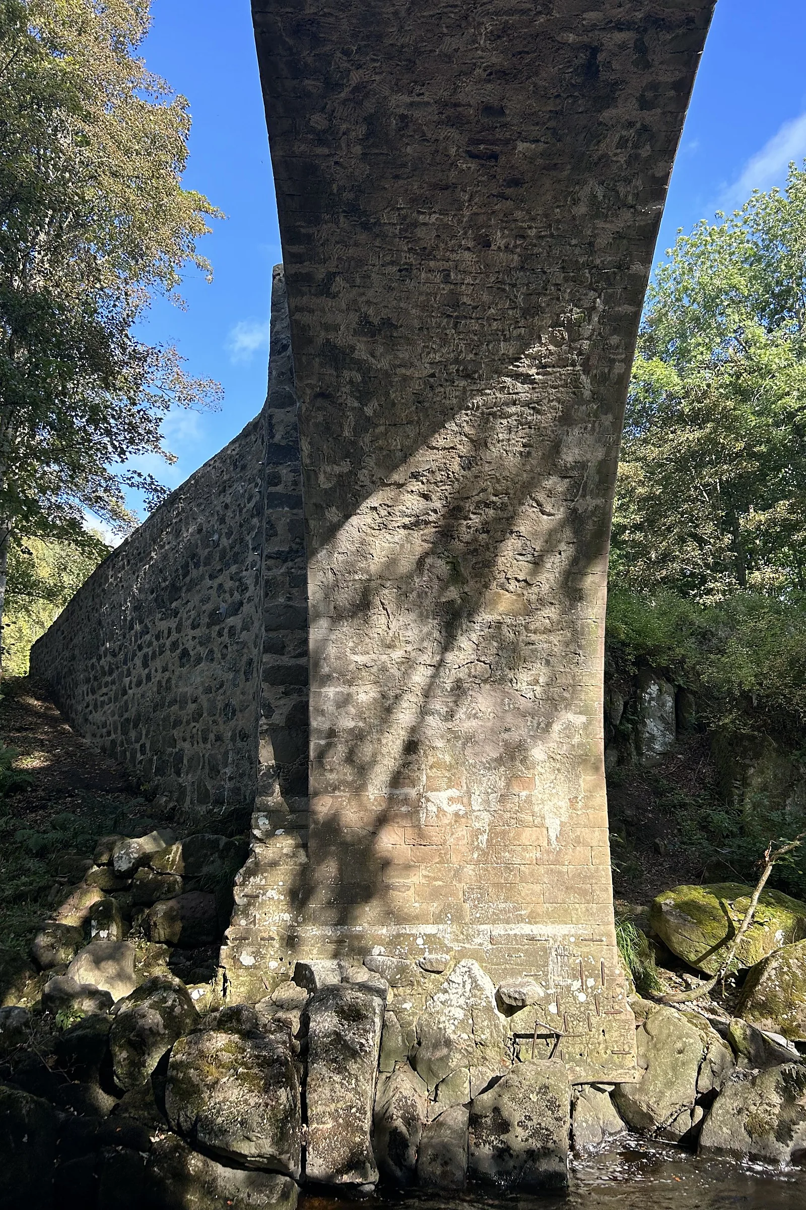 Elgin's Bridge, Castle Hotel grounds, Huntly, Aberdeenshire — photograph 5