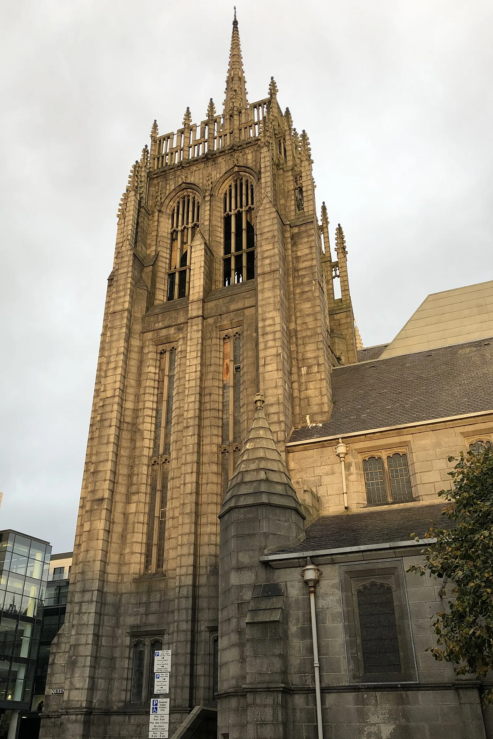 Greyfriars Church, Queen Street, Aberdeen — photograph 3