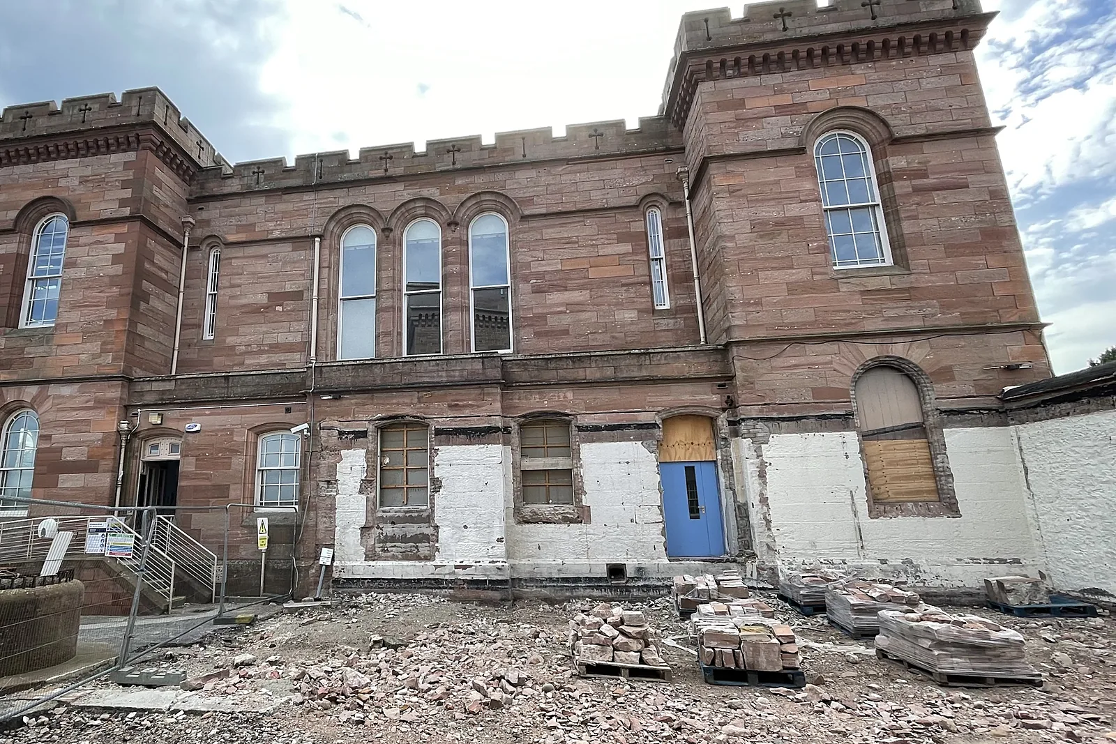 Inverness Castle, Castle Hill, Inverness — photograph 1