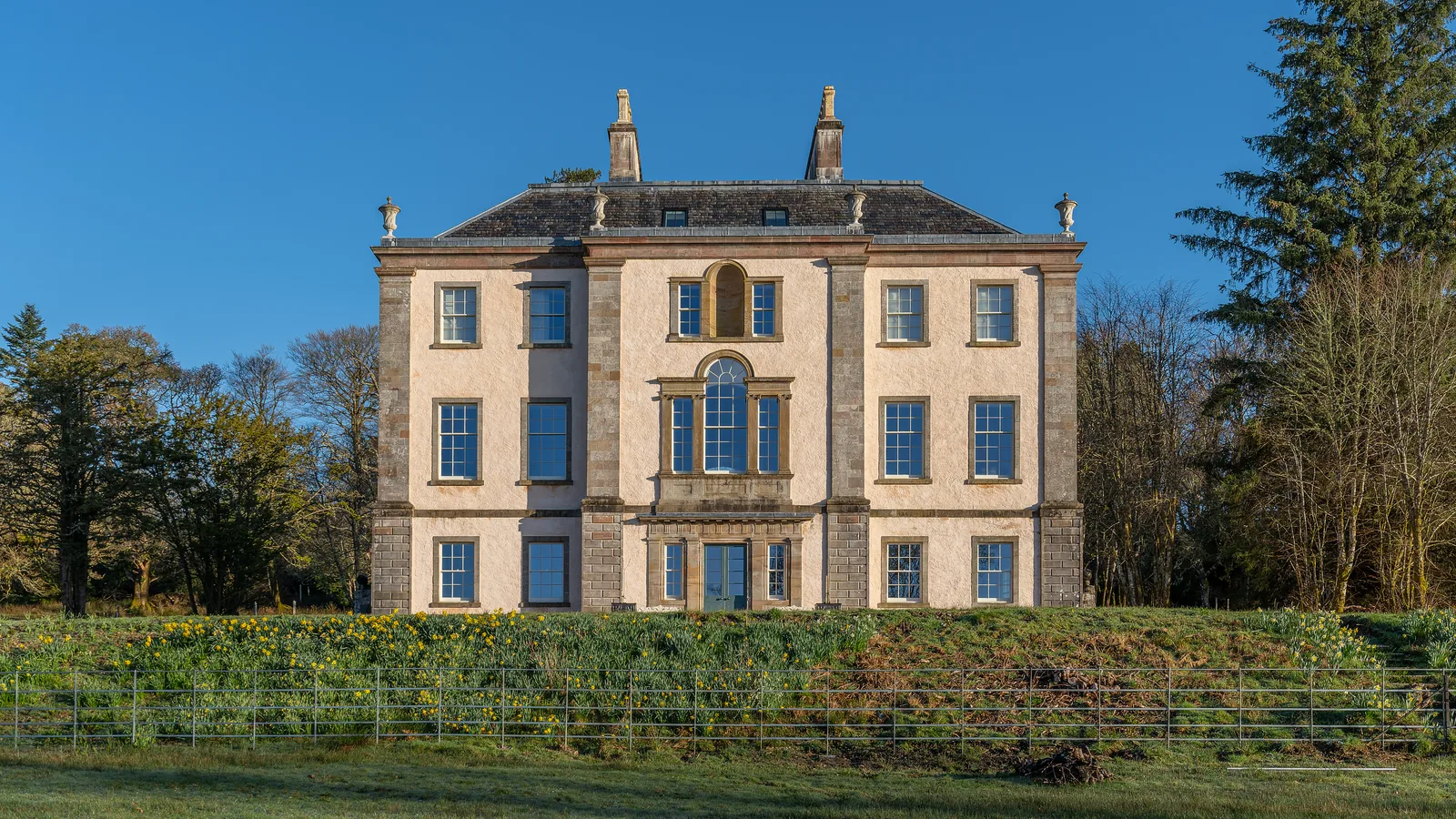 Asknish House, Lochgair: lime harl and limewash renewed across the Georgian elevations