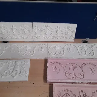 Lime Plastering: plain, decorative and cast work