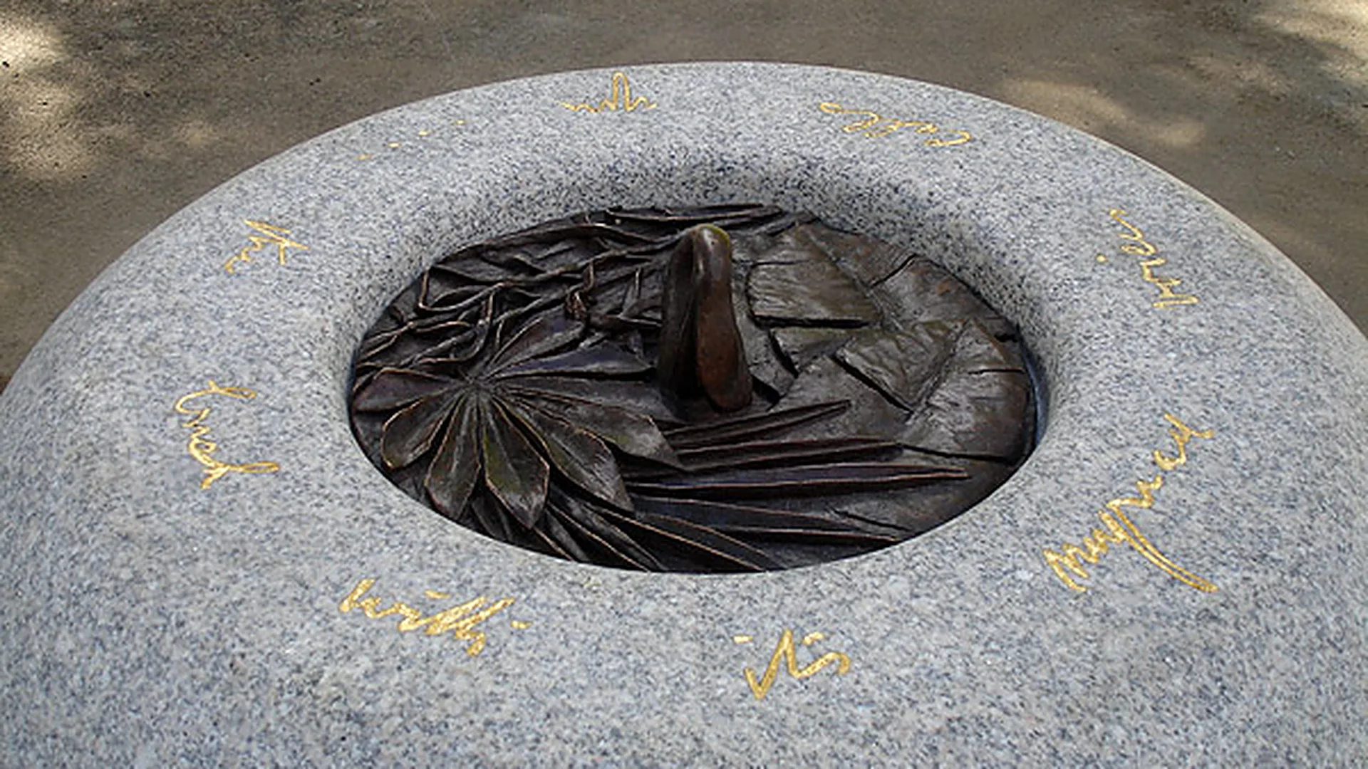 Mary Slessor Memorial, Union Terrace Gardens, Aberdeen