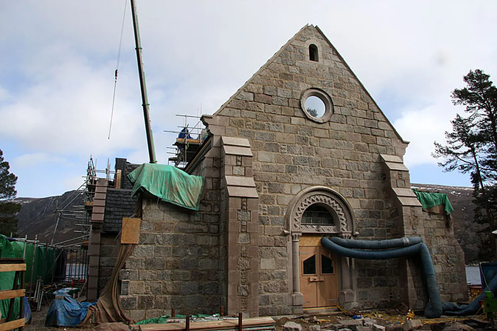 Private Chapel, Scottish Highlands — photograph 4