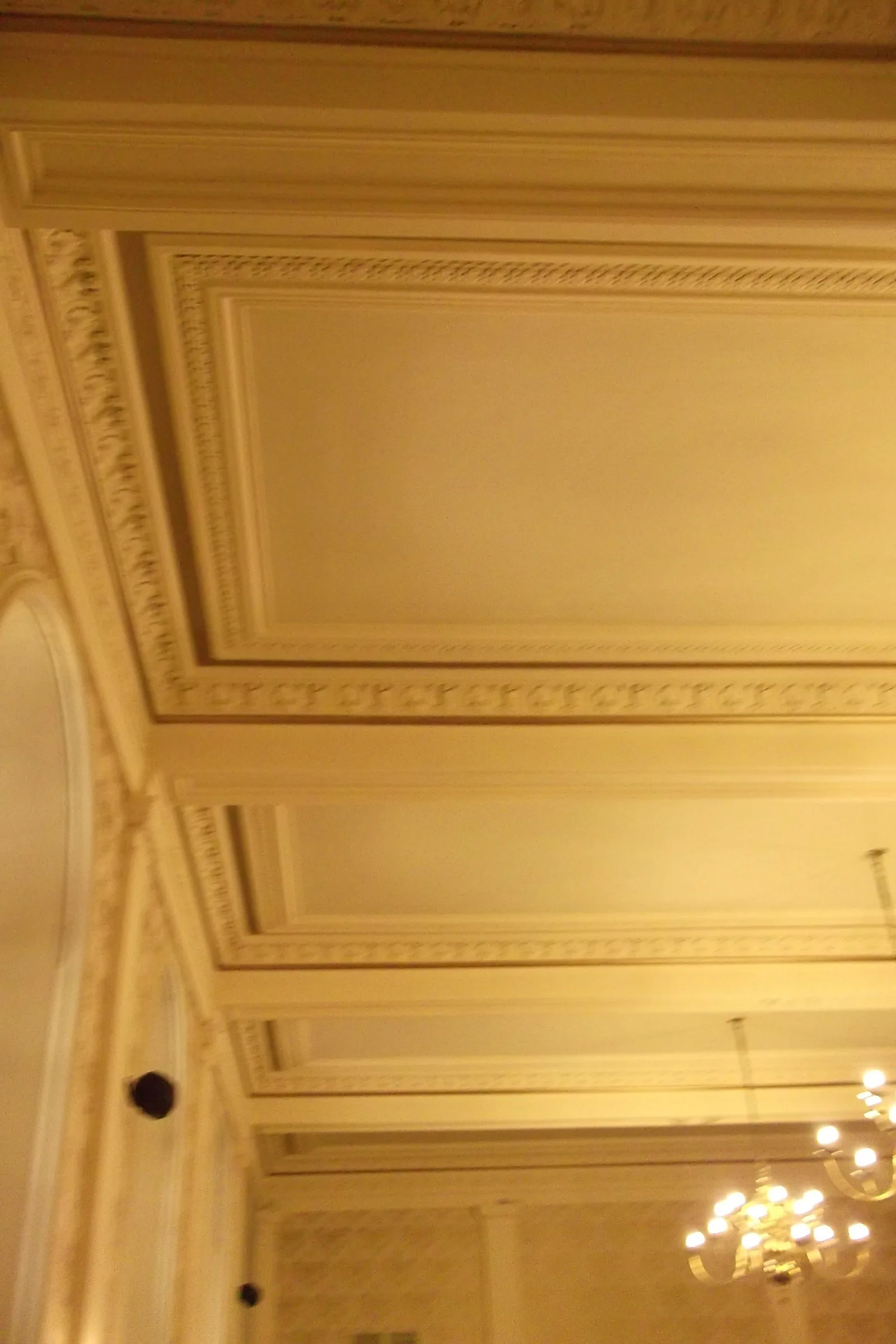 Royal Highland Hotel, Wallace Ballroom, Station Square, Inverness — photograph 1
