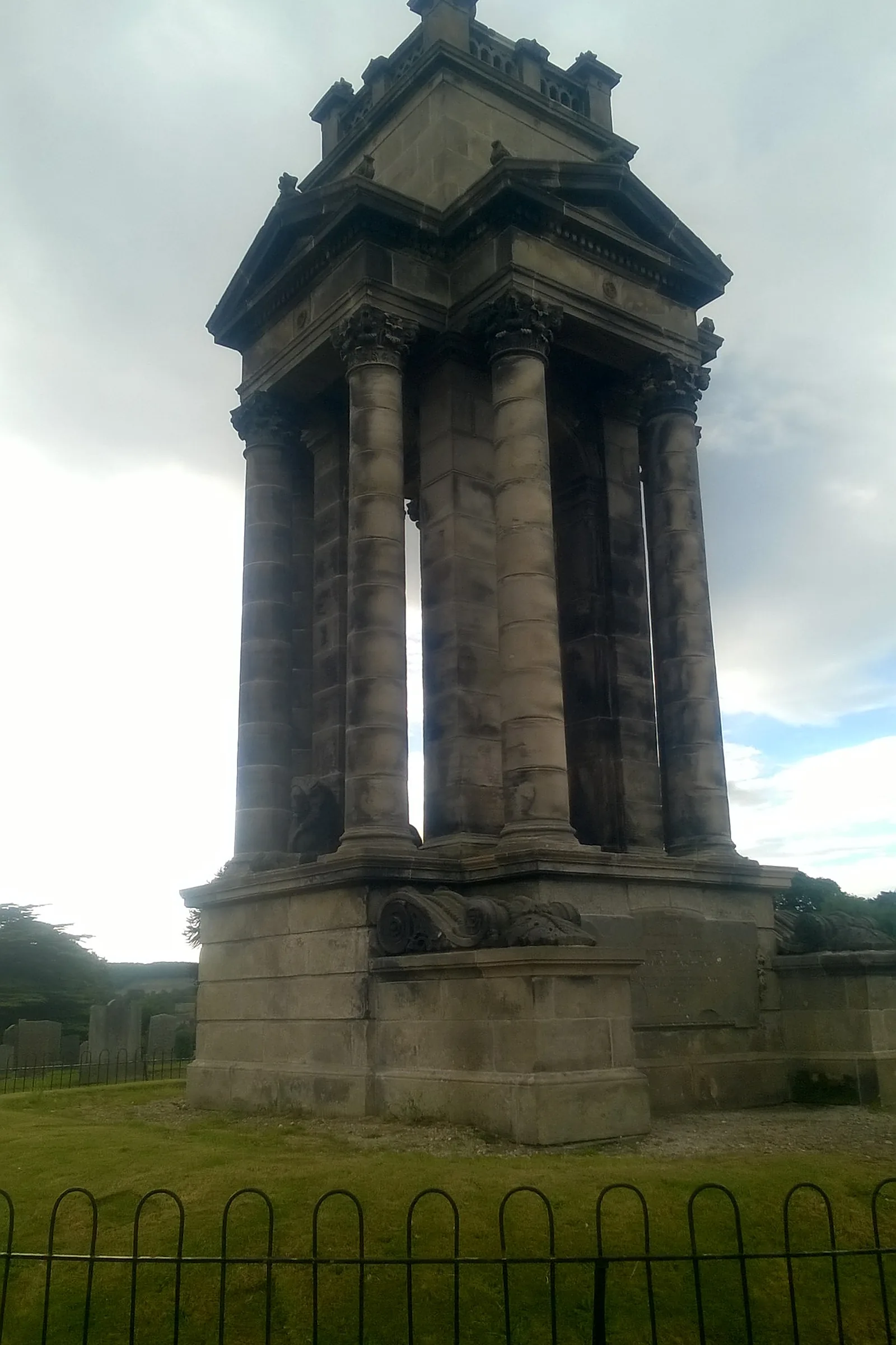 Sir Robert Peel Monument, Newmonthill Cemetery, Forfar, Angus — photograph 2