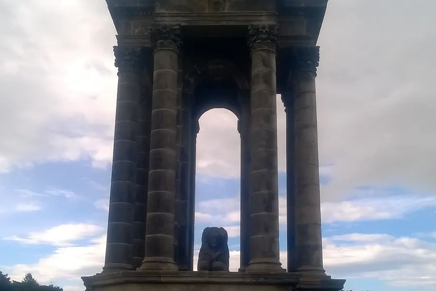 Sir Robert Peel Monument, Newmonthill Cemetery, Forfar, Angus