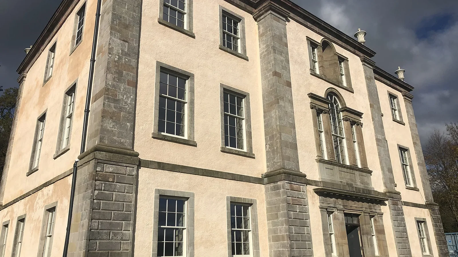 Asknish House, Lochgair: the Georgian mansion restored in lime harl and limewash, its walls lined inside with insulating lime plaster and the house now carbon neutral in use