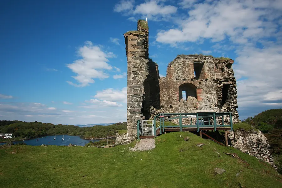 Tarbert Castle, Tarbert, Argyll