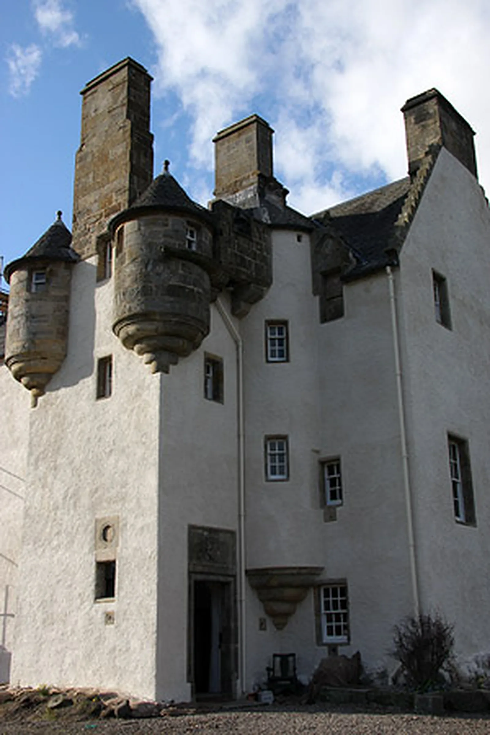 Tullibole Castle, Crook of Devon, Kinross-shire — photograph 1